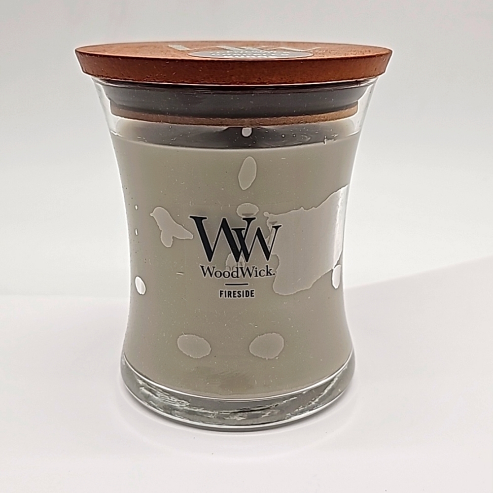 WoodWick Fireside Candle +Pluswick Crackles as it Burns Glass Wood Wick WW 9.7